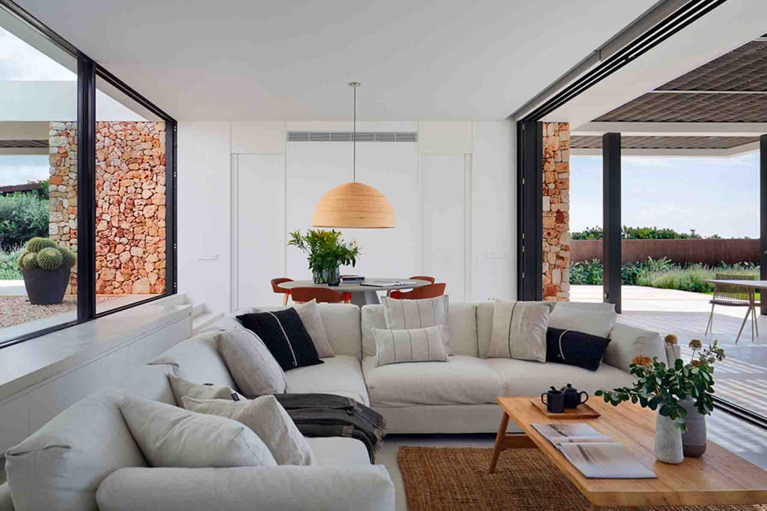 Binibeca Residence: Contemporary Lighting Design